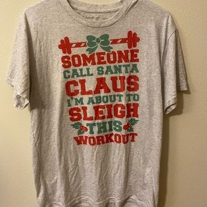 Size: M. Color: Light grey, red, and green.